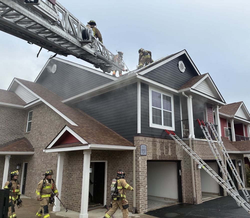 Shining Willow Drive apartment fire.jpg